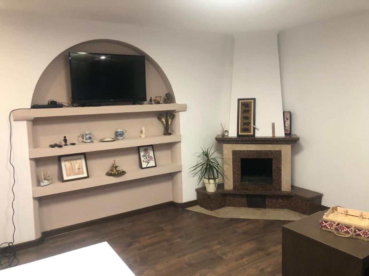 Friends Hostel Кишинев Екстериор снимка