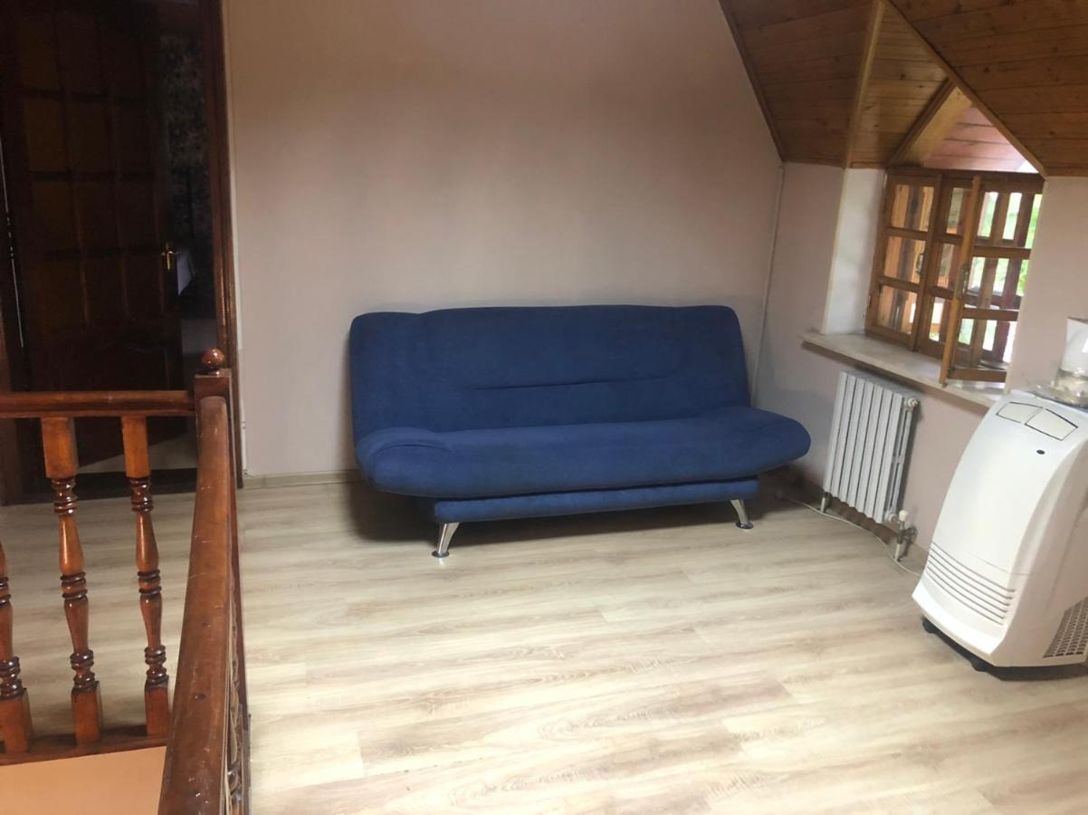 Friends Hostel Кишинев Екстериор снимка