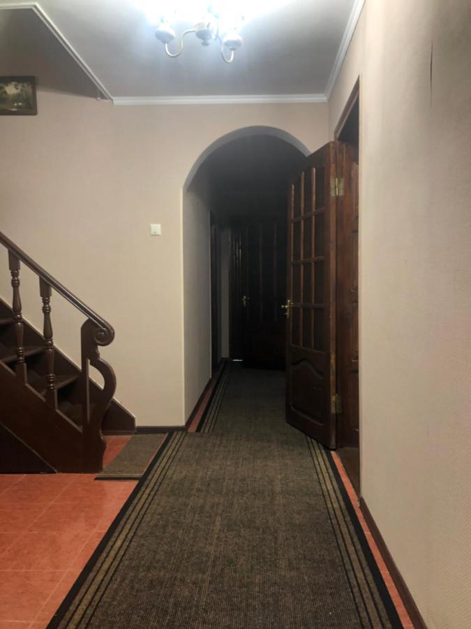 Friends Hostel Кишинев Екстериор снимка
